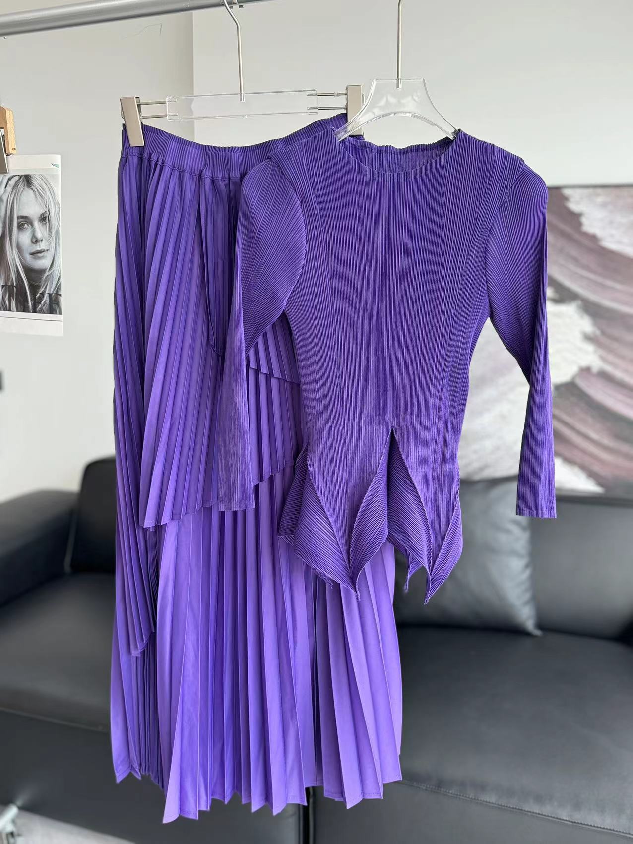 Women's Clothing solid color evening dress long sleeve two piece set floral hem elastic waist skirt top elegant commuter suit_voghion.com