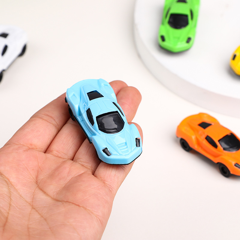 Modelo de 6,5 cm de coche de carreras de coches de coches deportivos a granel con control de potencia