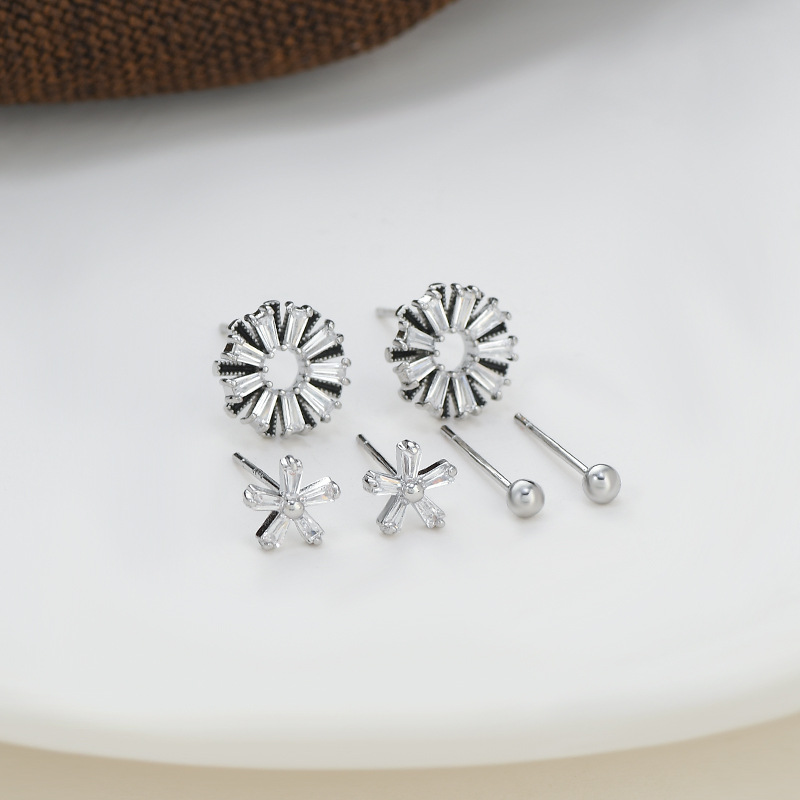 1 Jeu Style Simple Géométrique Placage Incruster Le Cuivre Zircon Boucles D'oreilles display picture 3