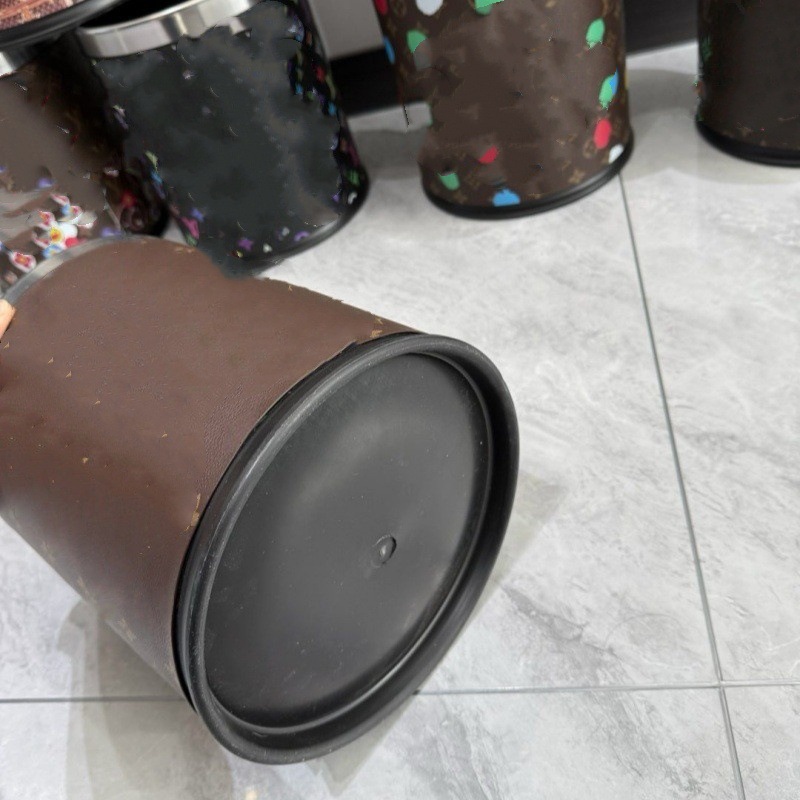 Light Luxury Style Mini Metal Trash Can, Trendy Ins Desktop Storage Bin, Creative Home Decoration