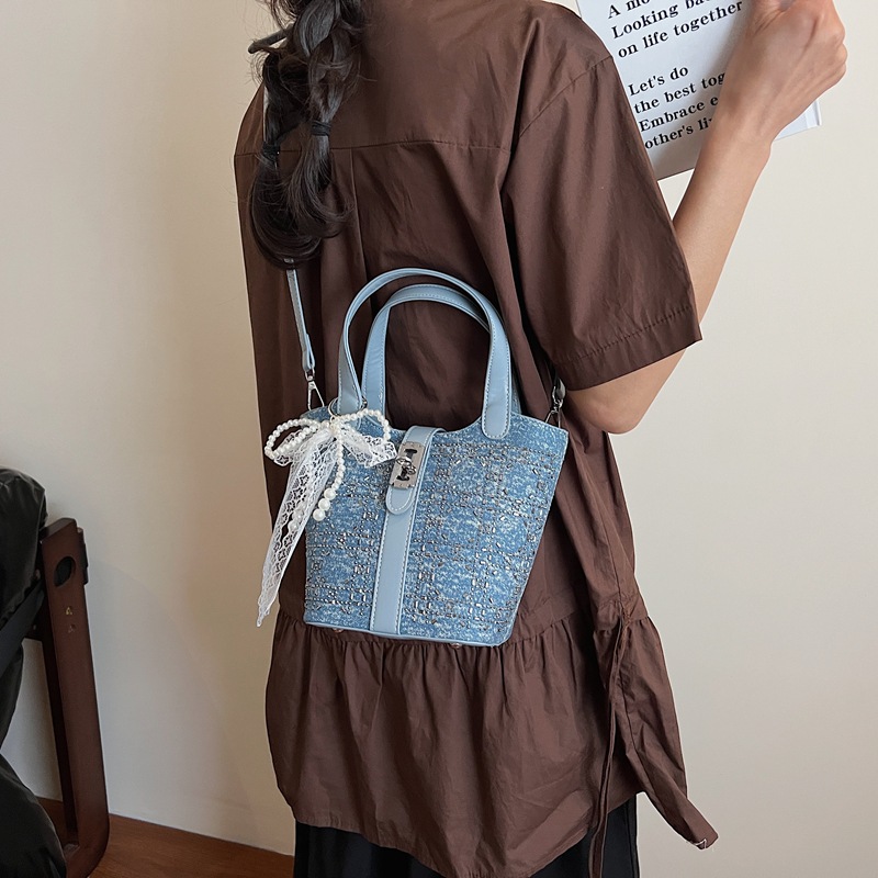 Transfronterizos bolsas de balde de mano mujeres 2025 nuevo bolsas de canasta de denim caliente de verano popular bolsas de mochila versátiles