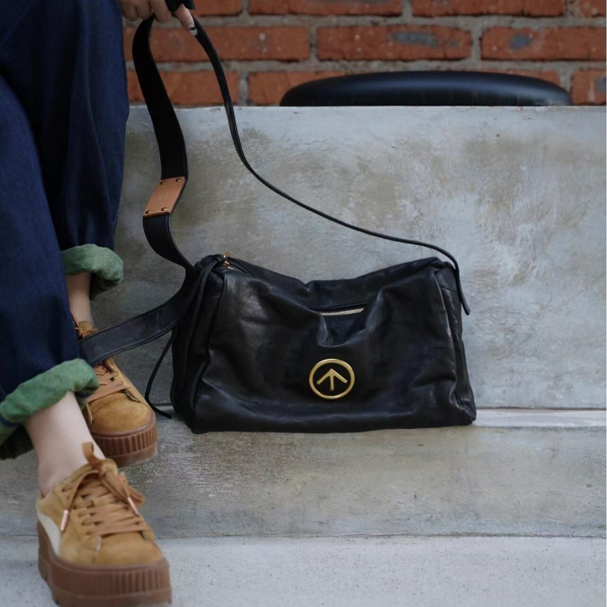GROT Classic Black Stone Pillow Bag Large Capacity Single Shoulder Boston Crossbody Soft Commuter Arrow Bag - Thumbnail 2