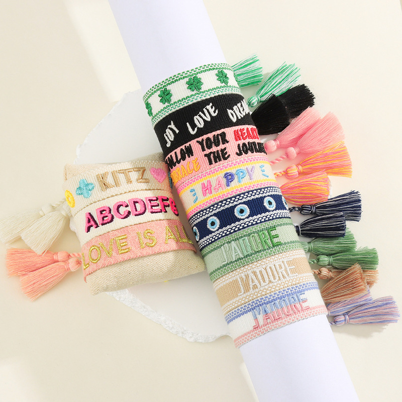 D Brand Bracelet with European and American Letters, Hand-Woven Simple Wristband, Bohemian Style Bracelet, Small Jewelry, Hand-Knitted for Summer