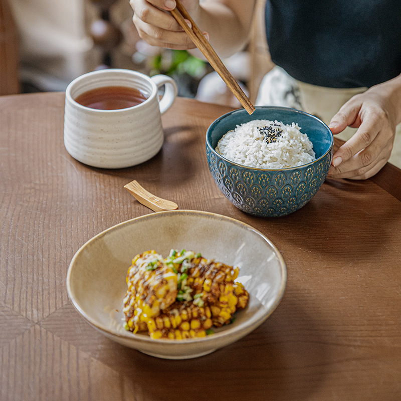 Tazón de arroz con patrón de pájaro de 5 pulgadas en relieve, cuenco de cerámica, horno retro de alto valor, conjunto de tazón de arroz más grande, exportación transfronteriza