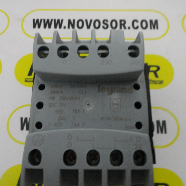 LEGRAND变压器42842