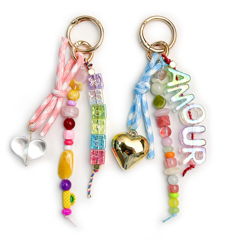 Dopamine Beaded Heart Keychain Acrylic Letter Bag Pendant Ins Style Colorful Beaded Ornament Wholesale
