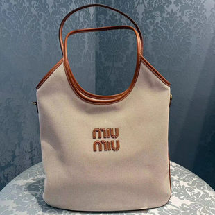 Liu Haocun and Zhang Yuanying's same style miu tote bag tote large capacity shopping bag fashionable canvas armpit women's bag