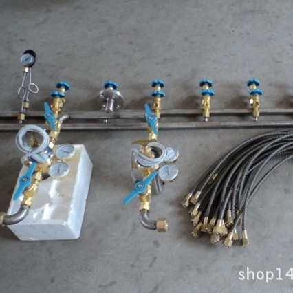 销售氧气、乙炔、丙烷、二氧化碳气体汇流排、现货氧气瓶汇流排