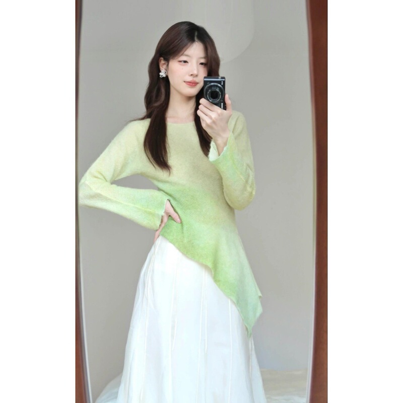 French Wear Gradient Green Knitwear Asymmetric Shoulder Top A- Line Fishtail Skirt Slimming suit Spring