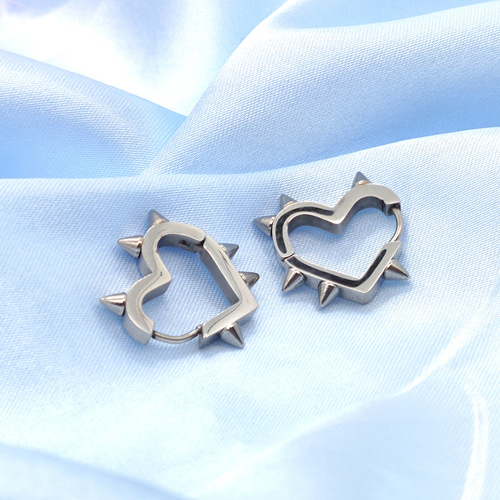 New product recommendation: Stainless steel love rivet earrings, Internet celebrity hot girl style, pointed cone peach heart-shaped ear bone ring earrings