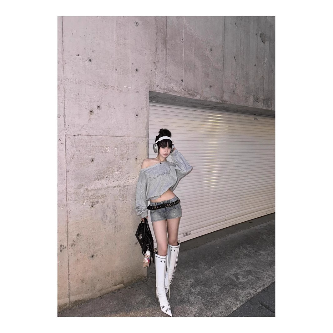 [260g 薄手スタイル] ホットダイヤモンドオフショルダー斜め肩長袖スウェットシャツレディースルーズショートホットガールトップ