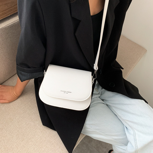 Women's Crossbody Saddle Bag, Fashion Summer Shoulder Bag for Trendy Girls, Simple and Stylish, Unconventional and Chic