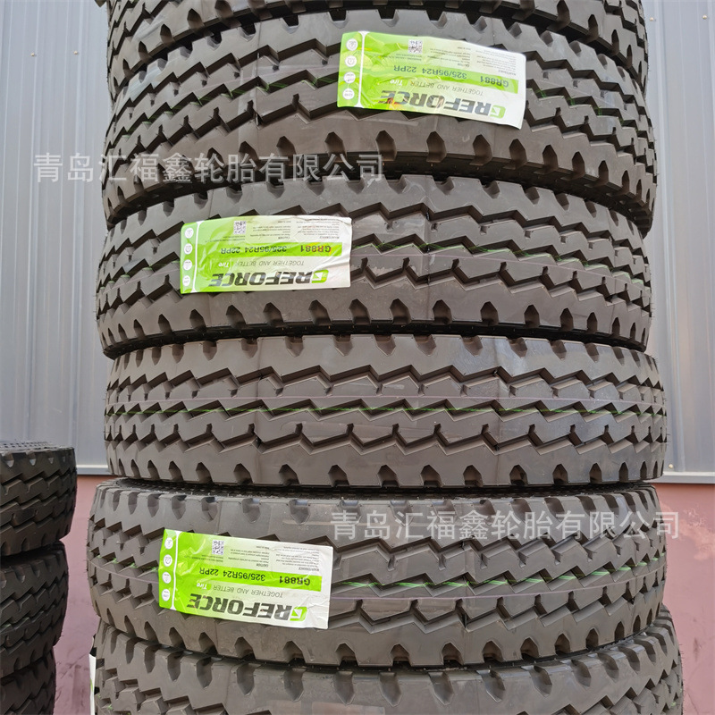 供应起重机随车吊轮胎卡车胎325/95R24 钢丝轮胎真空胎