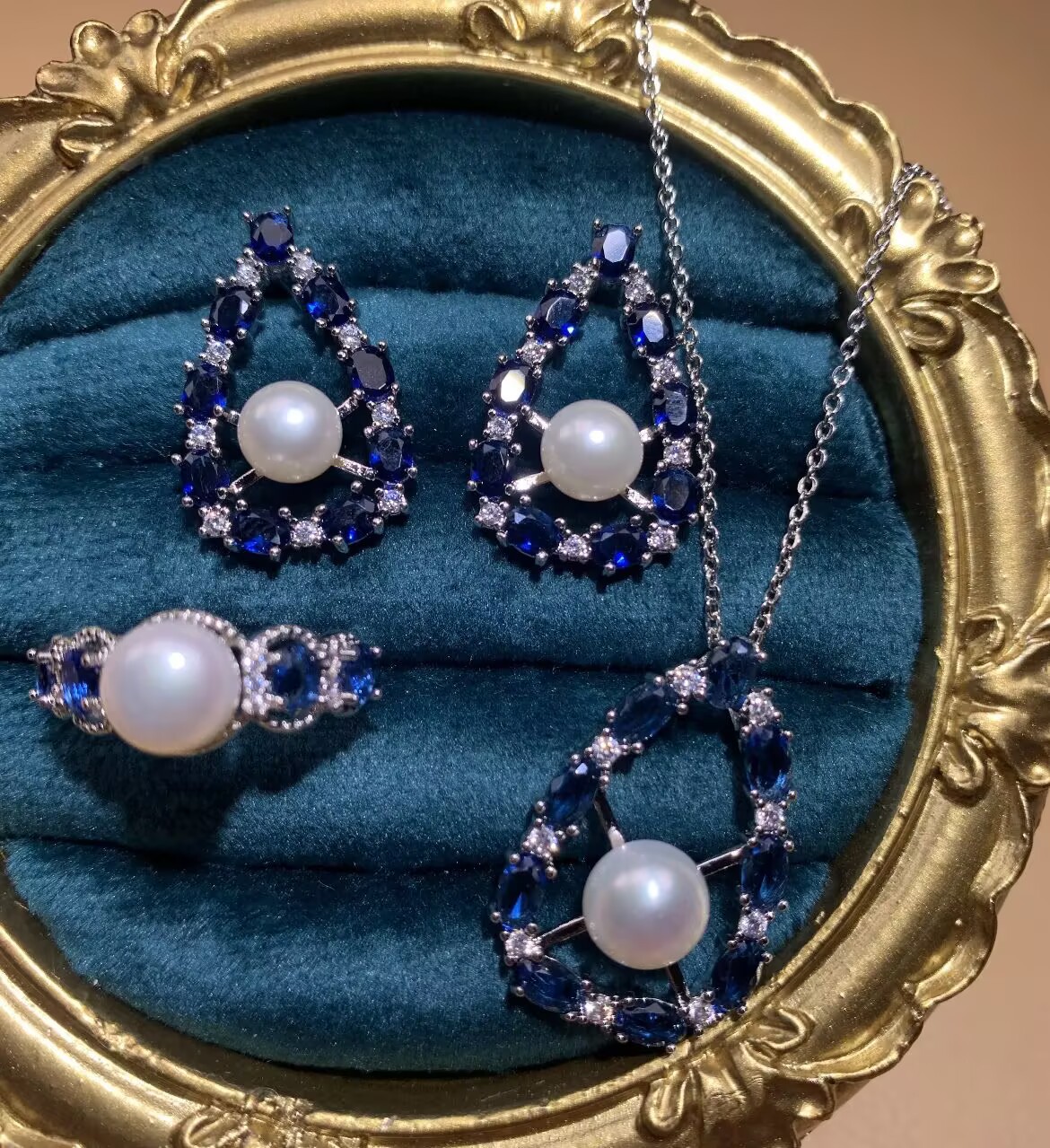 앤틱한 다이아몬드 3종 세트