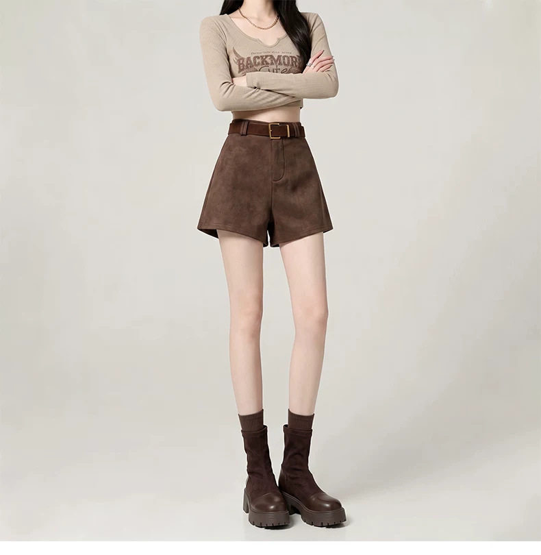 Quần short nữ da lộn cạp cao dáng rộng chữ A kèm thắt lưng — Màu nâu cà phê phối thắt lưng, Đen phối thắt lưng chi tiết 6
