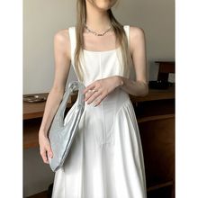 连衣裙 极简风赫本白色女夏季气质收腰显瘦小众法式别致吊带裙子