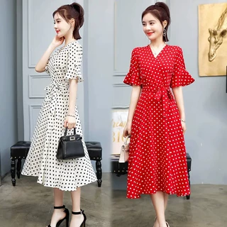 波点连衣裙女喇叭袖中长款a字裙夏季新款收腰显瘦V领系带仙女裙子