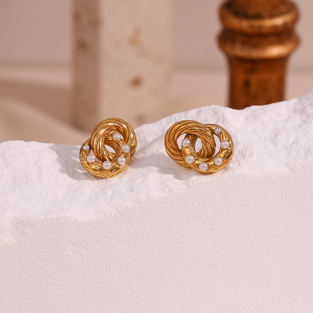 Fashion Round Stainless Steel Plating Inlay Pearl Ear Studs 1 Pair