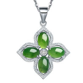 时尚首饰项链 镶嵌和田碧玉幸运四片叶草吊坠绿玉 女款送妈妈礼物