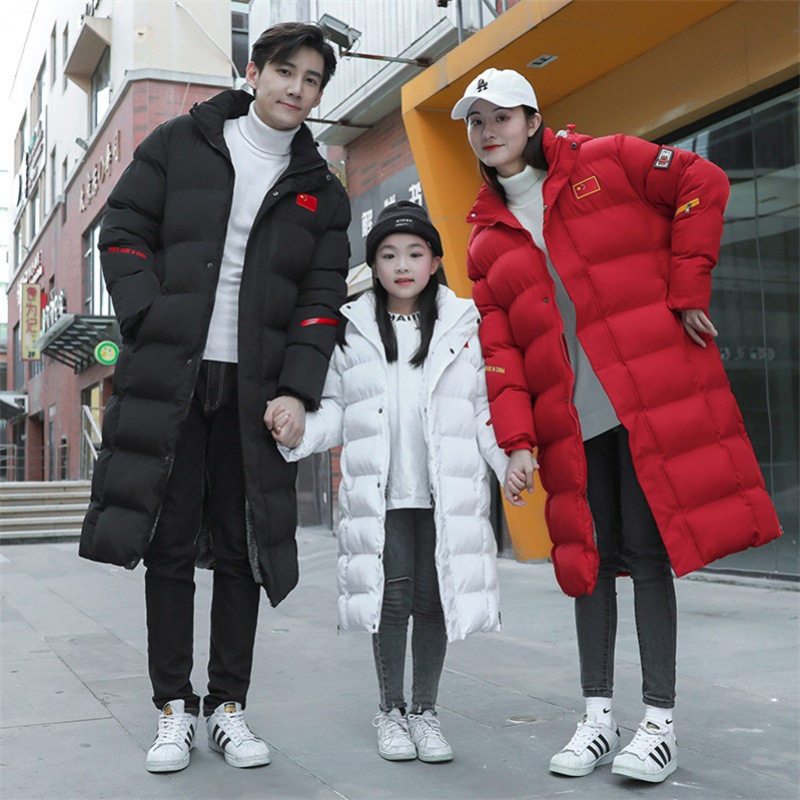 Invierno pareja larga sobre la rodilla algodón grueso chaqueta deportiva con capuzas padres e hijos ropa de algodón de lana ropa de entrenamiento de compra grupal