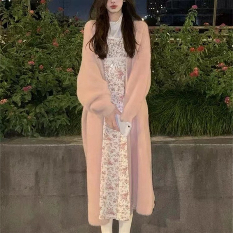 Mid-length faux mink fur sweater coat for women, 2026 autumn collection, sweet, soft, and cozy, with a fairy-like, laid-back style, knitted cardigan Mid-length faux mink fur sweater coat for women, 2026 autumn collection, sweet, soft, and cozy, with a fairy-like, laid-back style, knitted cardigan