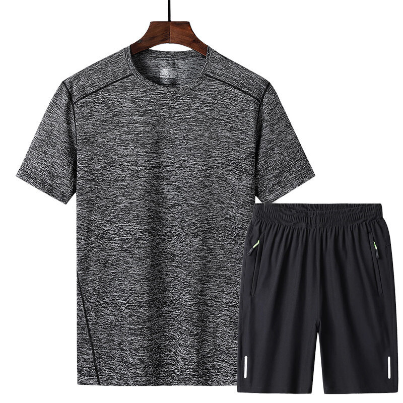Traje de verano de seda helada de talla extra grande para hombre, camiseta fina de cuello redondo de secado rápido, pantalones cortos deportivos holgados, traje moderno para hombre