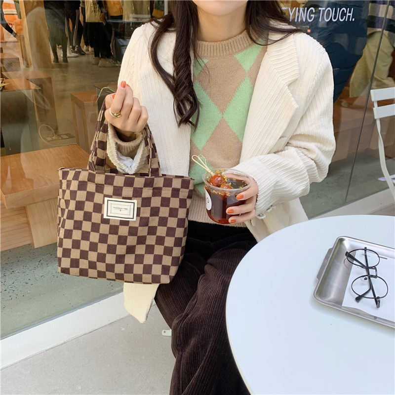 11261 Corduroy checkered hand-held bento Bag, ins Artistic Retro Mommy Bag, small carrying bag for going out, lunch box bag undefined