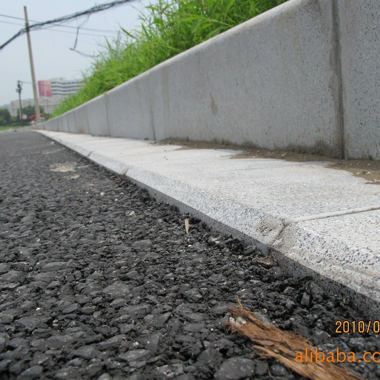 PC道牙仿花岗岩G654芝麻灰复合光面路缘石路牙石侧石PC构件耐候性