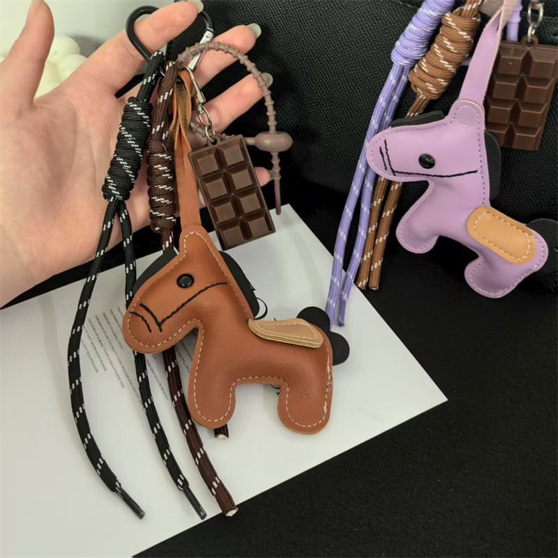 ins同款复古钥匙扣挂饰miu系风腊肠狗编织绳包挂小众皮质棒球挂件|undefined