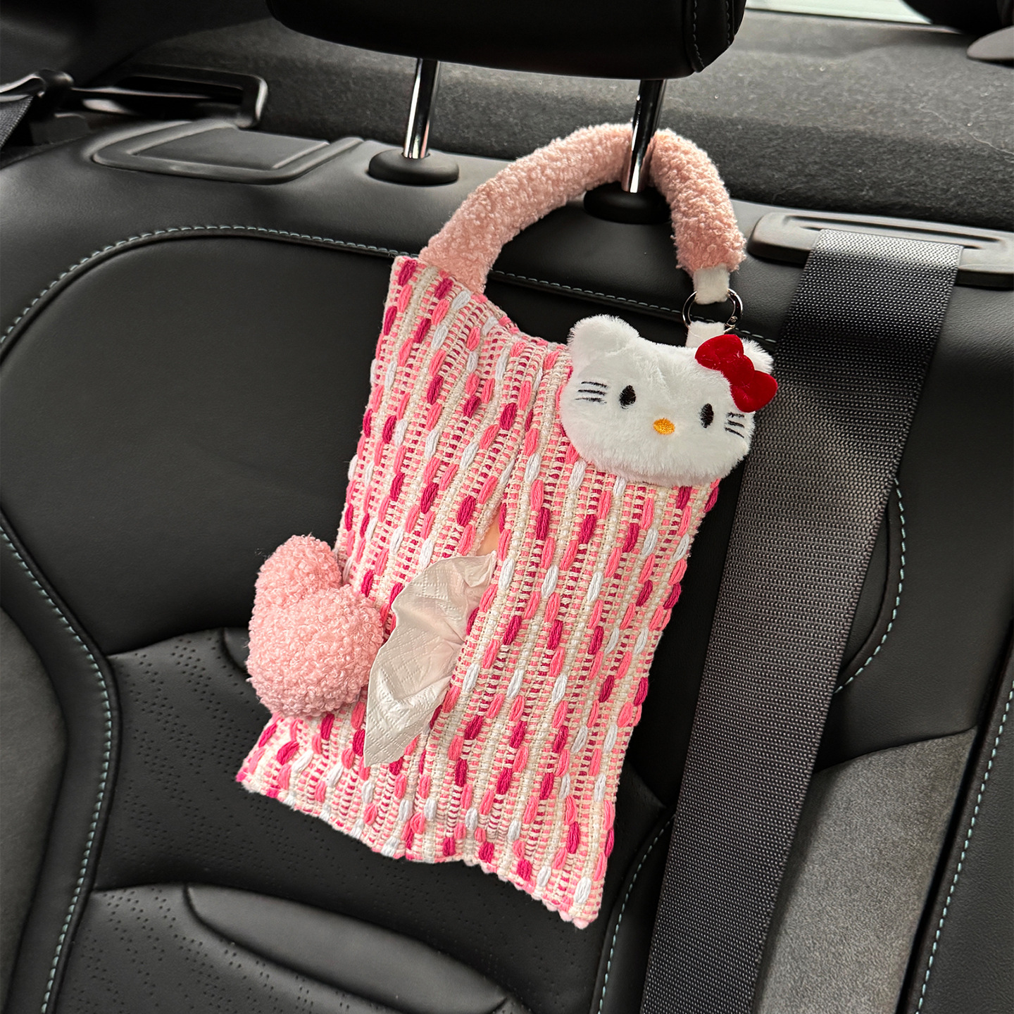 Caja de toallas de coche adorable Kitty caja de toallas de extracción creativa asiento trasero del automóvil bolsa colgante de almacenamiento de toallas