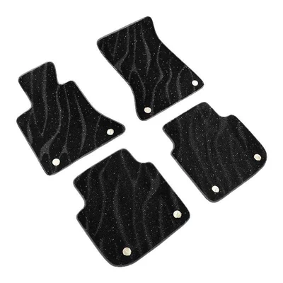 Mat Full Set Taste, Modelə uyğun ayaqaltı
