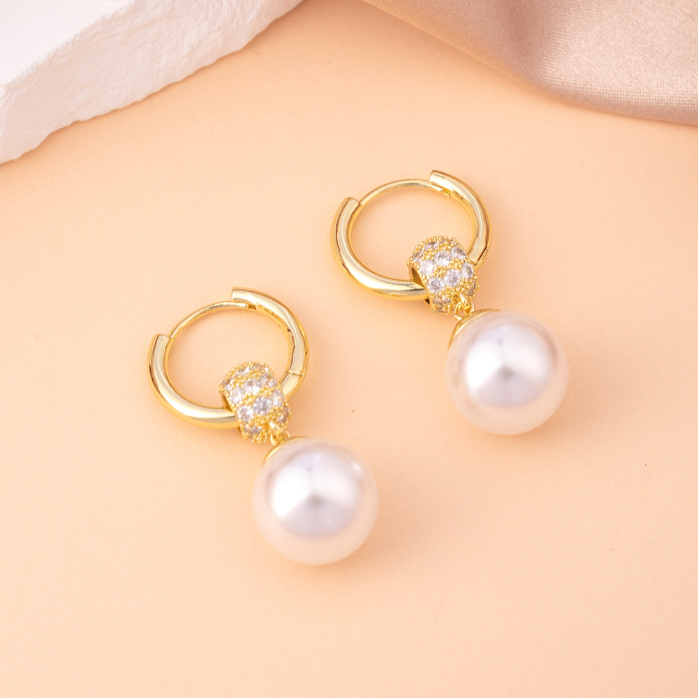 Brincos de pérola para mulheres, estilo francês, leves, luxuosos, com design sofisticado e elegante, com fecho de pressão e zircônias banhadas a ouro verdadeiro._voghion.com