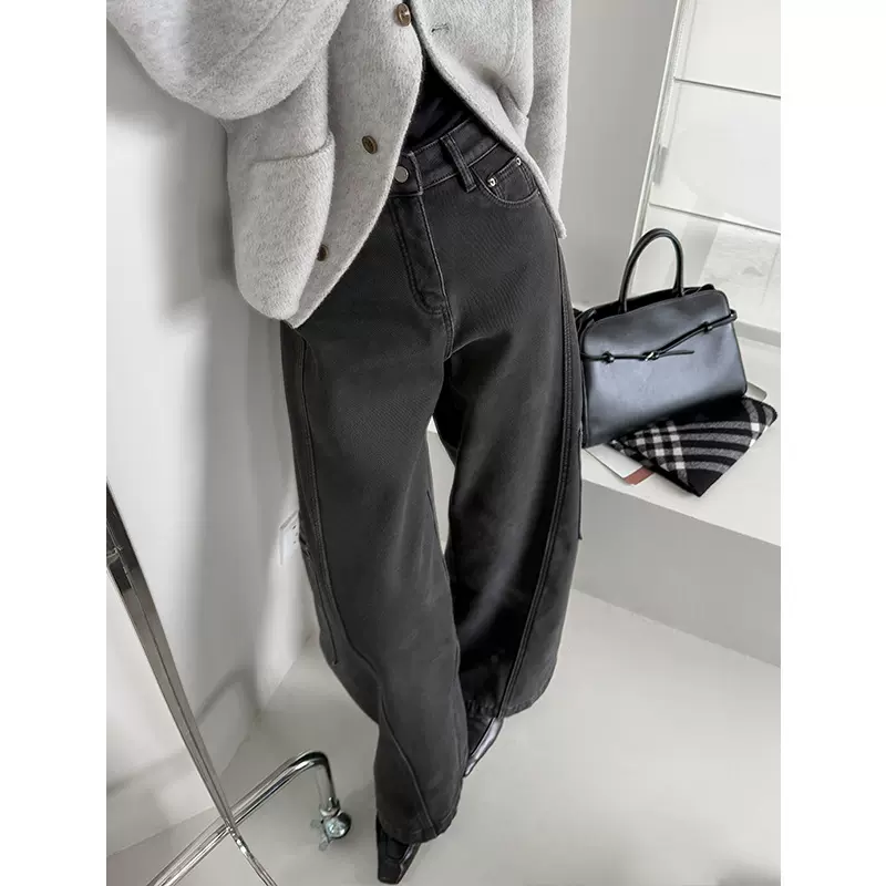 橘芷冬季保暖加绒弯刀牛仔裤女新款慵懒松弛感宽松阔腿裤86006-2