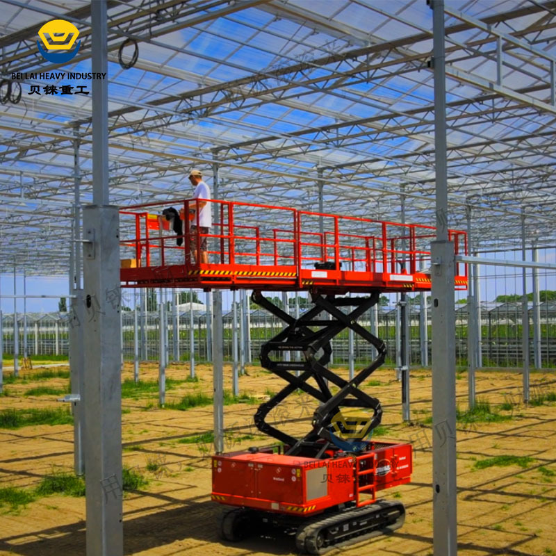 移动履带式高空作业平台自行走大棚用电动液压履带叉剪刀式升降车