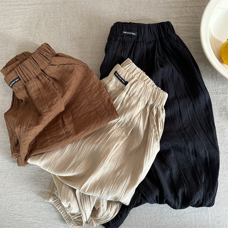 Ice-soft, breathable, air-conditioned mosquito-proof pants for boys and girls, thin and versatile, perfect for children and babies, with a lantern-like design, perfect for summer.
