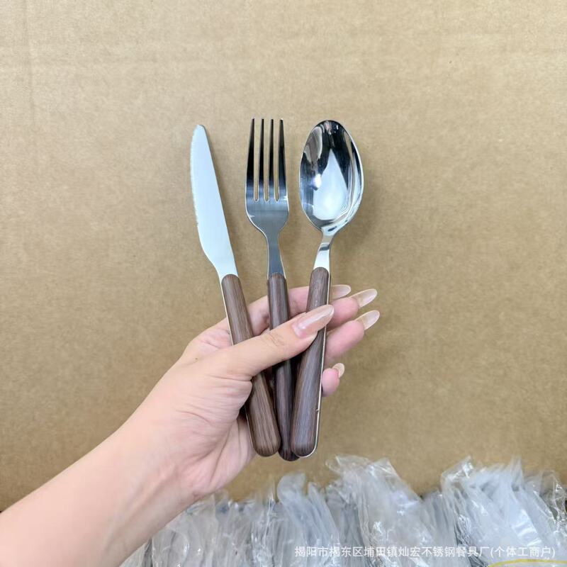 Portable stainless steel cutlery set with wooden handle, steak knife, fork, spoon, dessert utensils, quality imitation wood spoons and forks, vintage style Portable stainless steel cutlery set with wooden handle, steak knife, fork, spoon, dessert utensils, quality imitation wood spoons and forks, vintage style