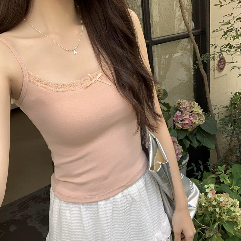 White lace stitching camisole women's summer shirt outer wear 2024 new hot girl pure desire short top White lace stitching camisole women's summer shirt outer wear 2024 new hot girl pure desire short top