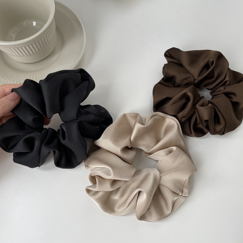 Fashion Solid Color Cloth Pleated Hair Tie 1 Piece display picture 3