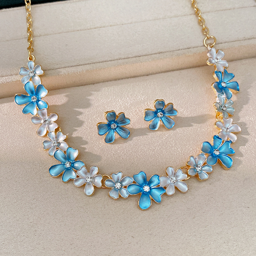 Collar de pendientes de flores de zircón pintado con pulverización ligero lujo nicho accesorios de vacaciones cerradura pequeña fresca y dulce conjunto de joyas image 8