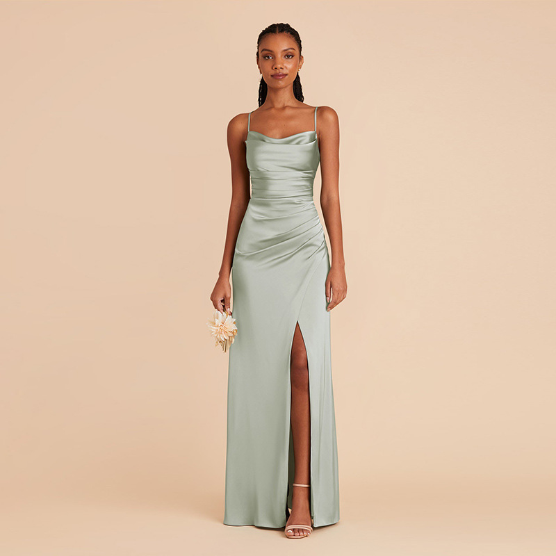 El nuevo vestido de dama de honor simple, el vestido de diseño colgante, generalmente puede usar un vestido de grupo hermano delgado verde de nicho, verano