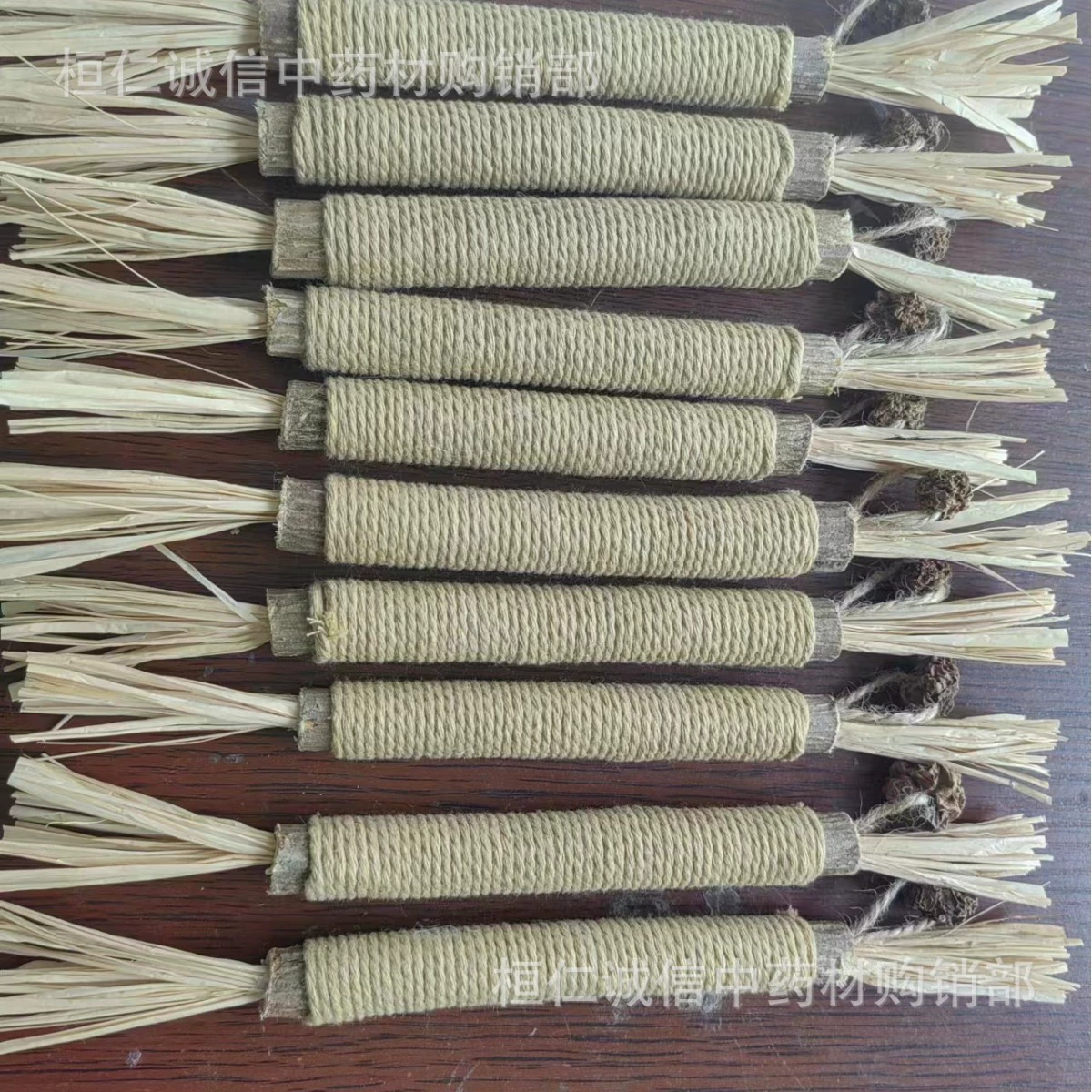 Лесная игрушка для кошек чистка зубов Зубы Грызущая палочка от Привет Плачущий Жук желчный фрукт дразнящая кошачья палочка Лаффи кошачий мятный шарик