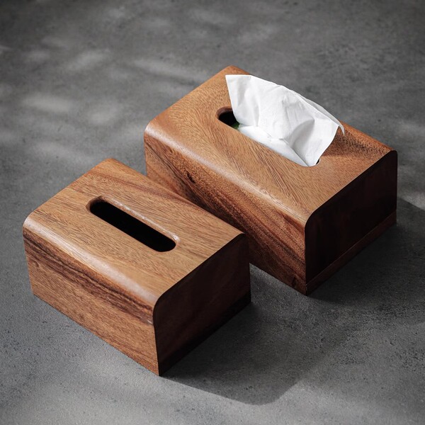 Wooden wipes from natural wood