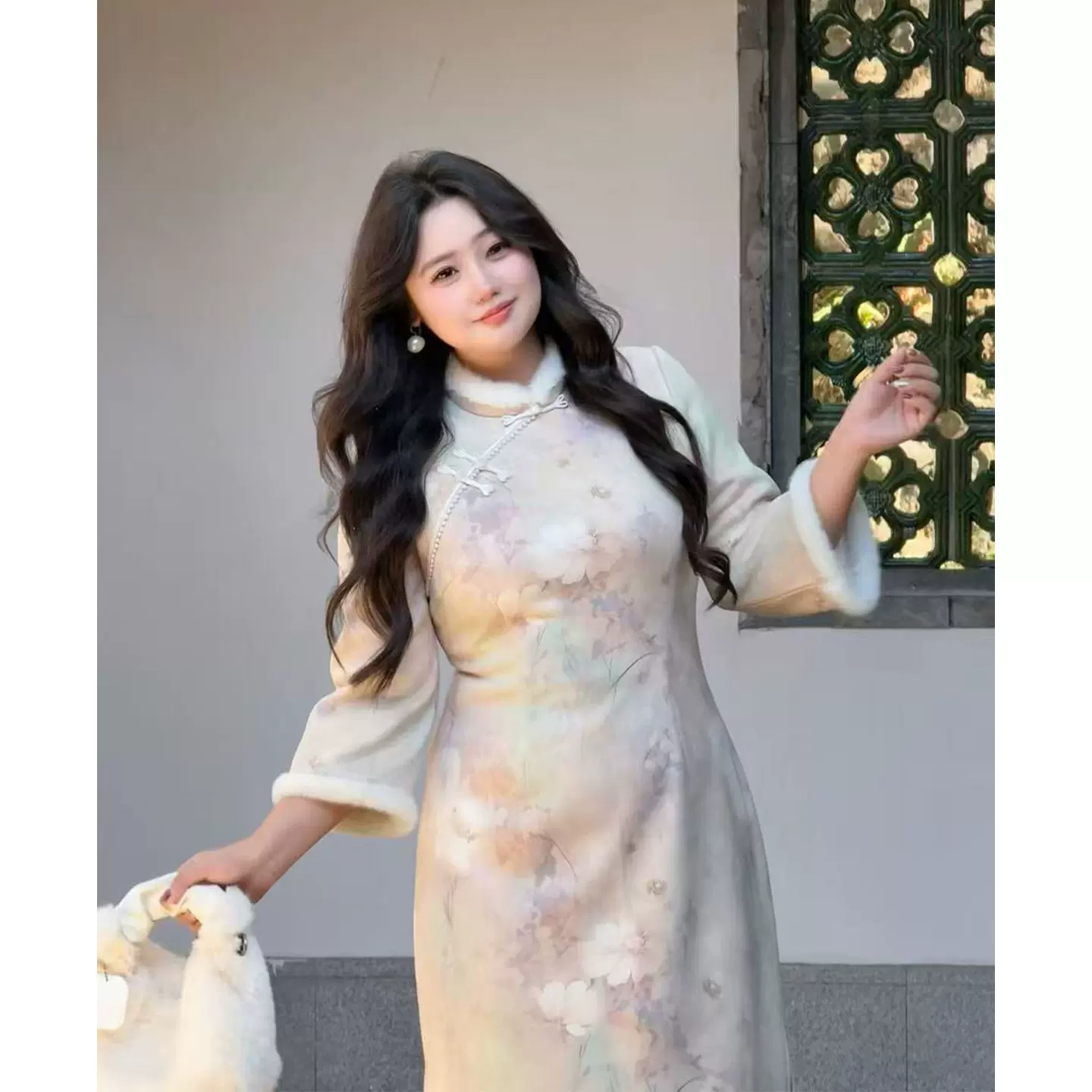 52026胖MM新中式改良加绒连衣裙2025女冬季新款修身气质大码旗袍