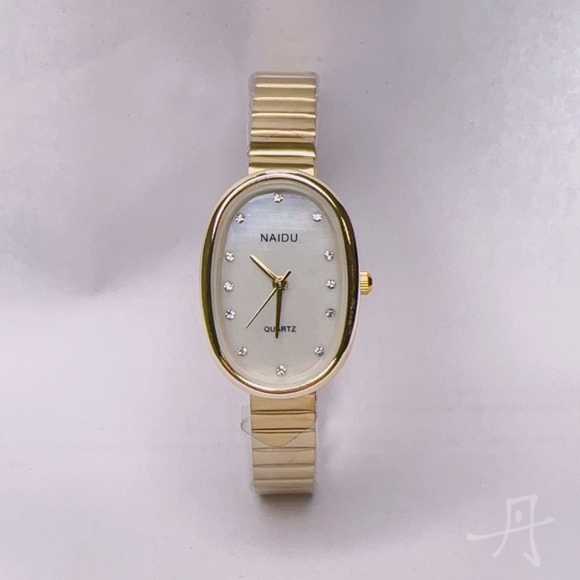 Women's Gender Classic Style Solid Color Folding Buckle Quartz Watch Women's Watches