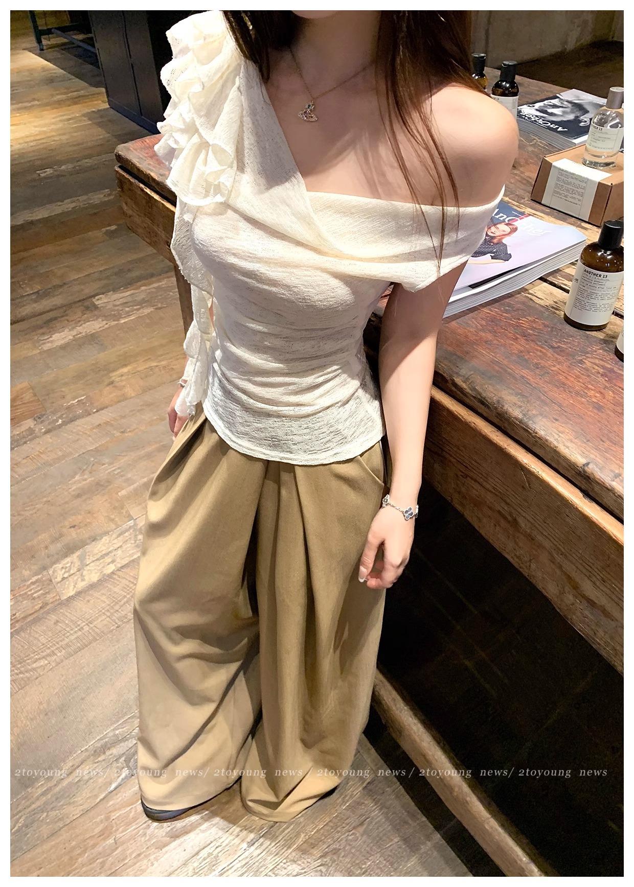 Asymmetric Ruffled Slim Tank Top