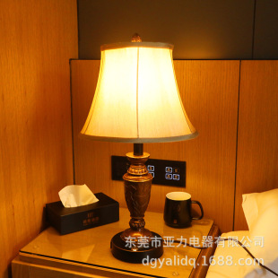 �羳��̱���͹����Ҵ��^����ʽ�Ƶ��b�̨��USB���LED����