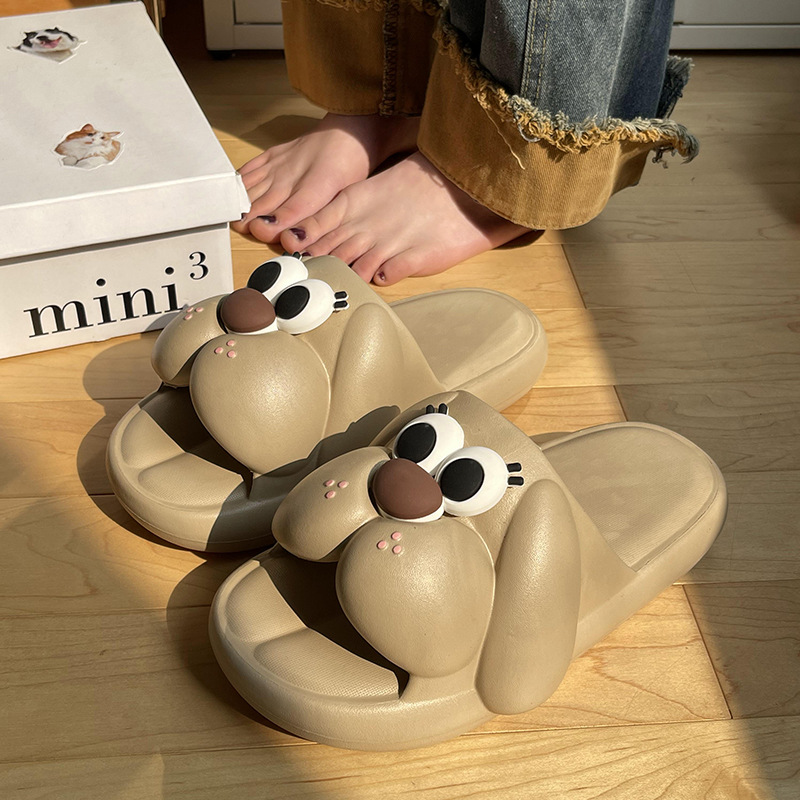 카키색