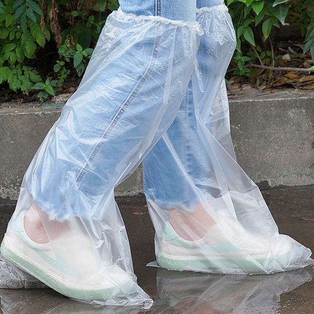One -time over -the -knee rainshot cover