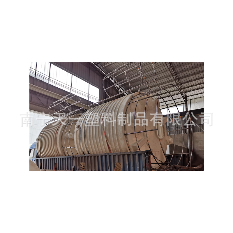 北海15吨液碱储罐,20吨双氧水储罐,30方聚合氯化铝储罐厂家