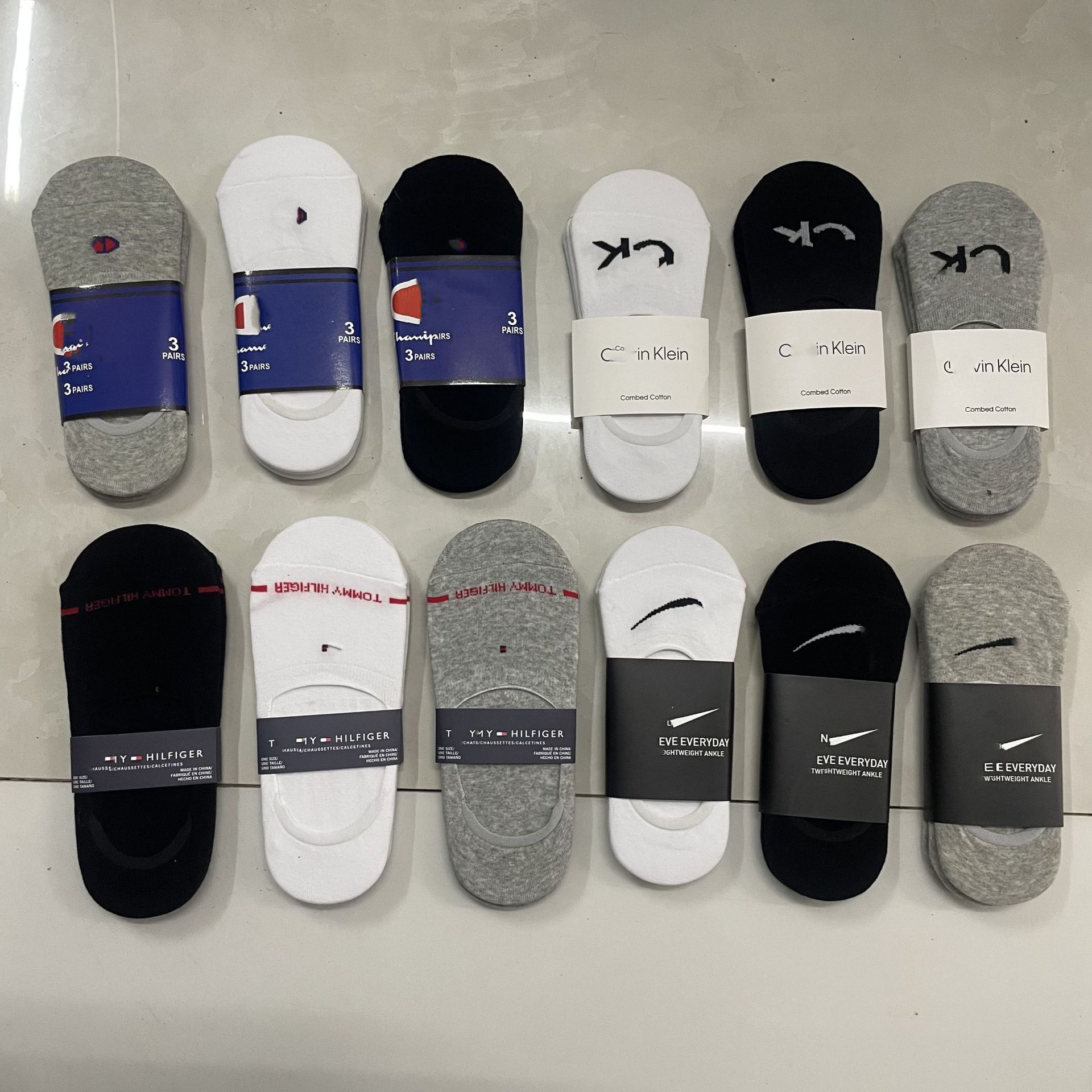 Spring and Summer Men's and Women's Boat Invisible Boat Socks Black and White Gray Silicone Non-Slip Low-Cut Sports Non-Falling Short Tube Factory Direct Sale